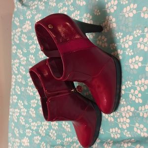 Isaac mizrahi live booties